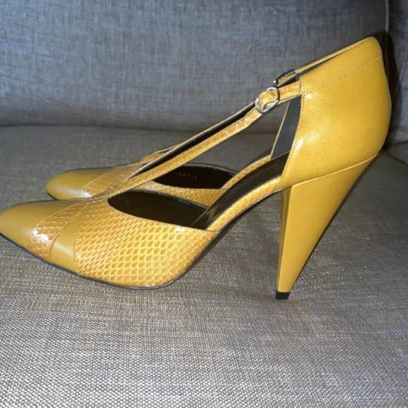 Celine yellow (Mustard) pumps embossed Leather with snakeskin trim, Sz 11.5, NWT - Picture 4 of 8
